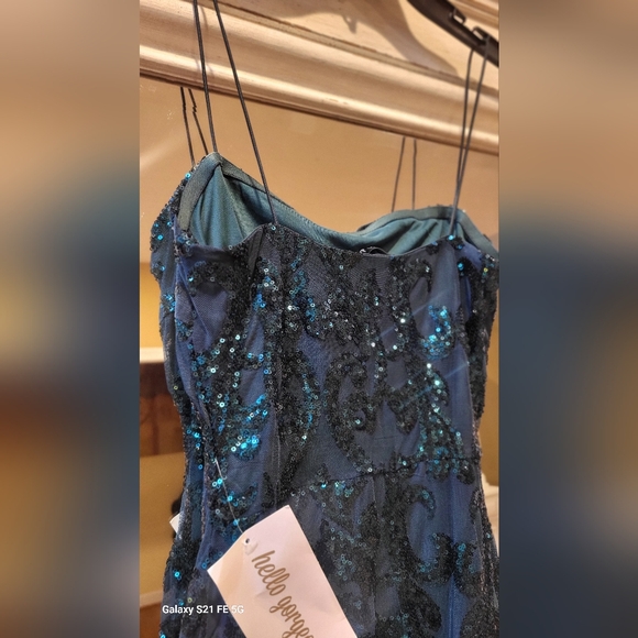 Green Sequin Mini Dress NWT - Picture 7 of 8